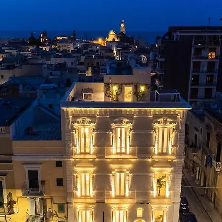 Helloapulia Cardillo With A/c *
